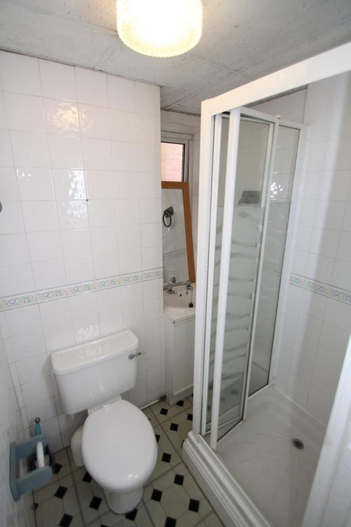 Wallisdown Road, Bournemouth BH11 - View 5