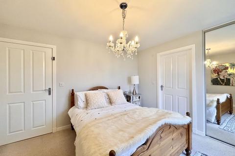 39 Commonwealth Drive, Troon, KA10 7FA