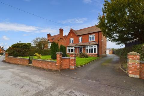 4 bedroom detached house for sale, Shrewsbury Road, Newport TF10