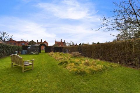 4 bedroom detached house for sale, Shrewsbury Road, Newport TF10