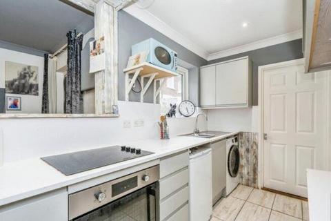 1 bedroom flat for sale, Fratton Road, Hampshire PO1