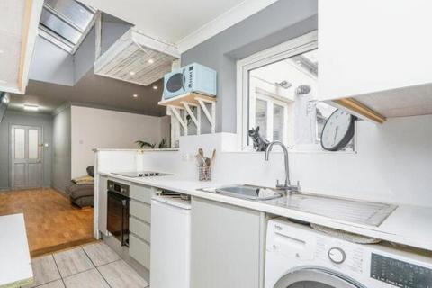 1 bedroom flat for sale, Fratton Road, Hampshire PO1