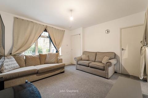 2 bedroom semi-detached house for sale, Francis Road, Acocks Green, Birmingham, West Midlands, B27