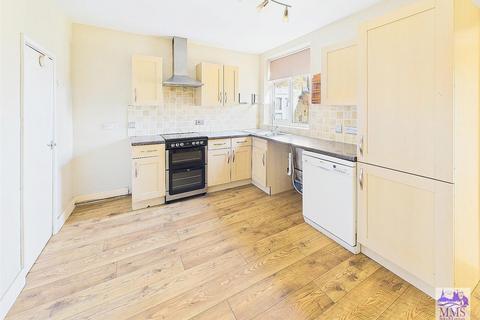 20 Montfort Road, Rochester, ME2 3ET