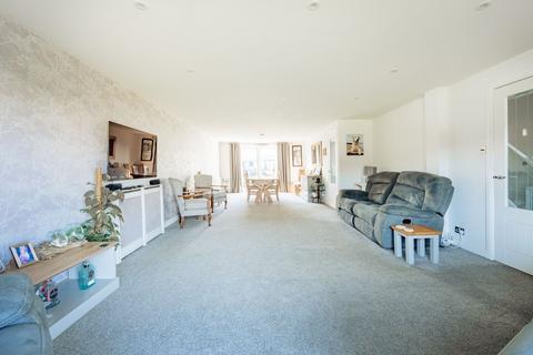 4 bedroom detached house for sale, Cliff View Gardens, Sheerness ME12