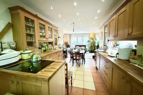 undefined, St Johns Road, Westcliff-on-Sea, Essex, SS0 7JY