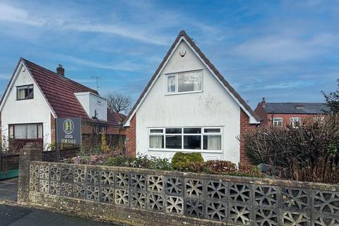 3 bedroom detached house for sale, Tottington, Bury BL8