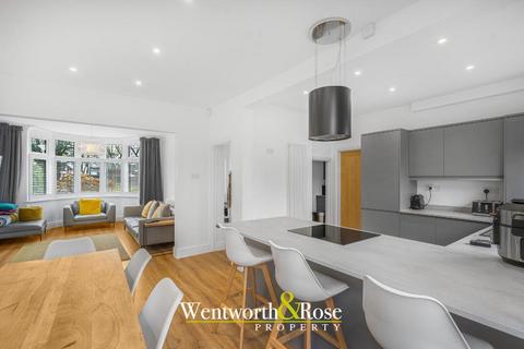 3 bedroom detached house for sale, Bearwood, Birmingham B68