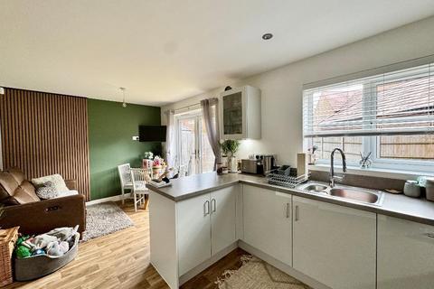 3 bedroom detached house for sale, Oatlands Drive, Houghton Conquest, Bedfordshire, MK45 3NT