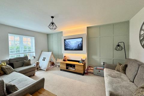 3 bedroom detached house for sale, Oatlands Drive, Houghton Conquest, Bedfordshire, MK45 3NT