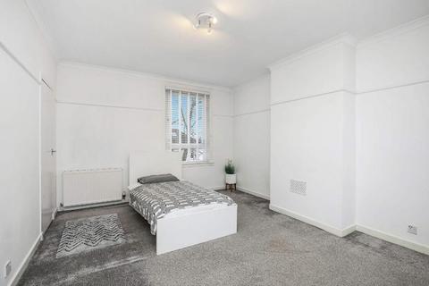 14 Alcaig Road, Glasgow, G52 1NH