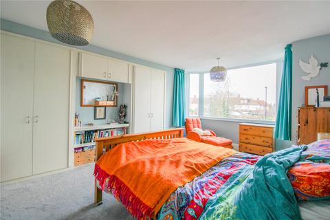 74 Glenthorne Avenue, Croydon, CR0 7EZ