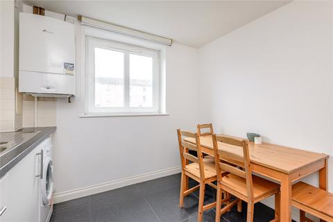 25/8 Brunswick Road, Edinburgh, EH7 5GY