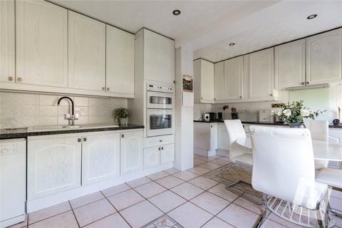 5a Freeman Way, Hornchurch, RM11 3PH