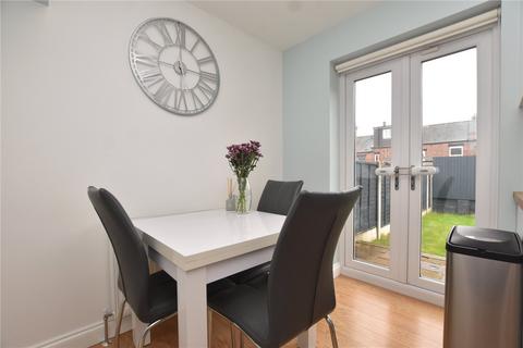 2 bedroom semi-detached house for sale, Kingsmill Close, Morley, Leeds