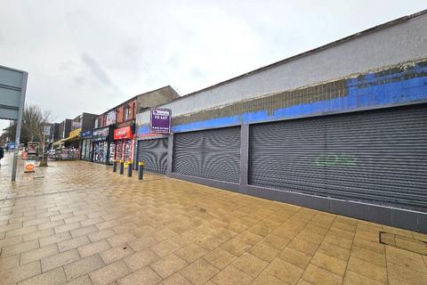 Property to rent, Stockport Road, Levenshulme, Manchester, M19