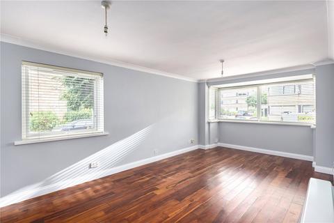 2 bedroom flat for sale, Queenswood Gardens, Aldersbrook, London, E11