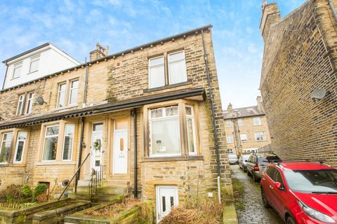 31 Abbey Walk, Halifax, HX3 0AJ