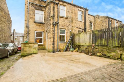 31 Abbey Walk, Halifax, HX3 0AJ