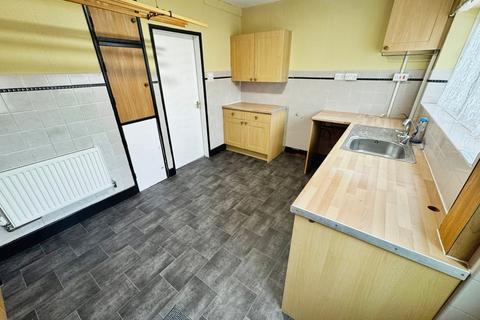 3 bedroom terraced house to rent, Port Vale Street, Staffordshire ST6