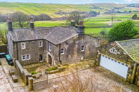 4 bedroom detached house to rent, Heptonstall, West Yorkshire HX7