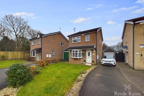 3 bedroom detached house for sale, Tynedale, Hull HU7