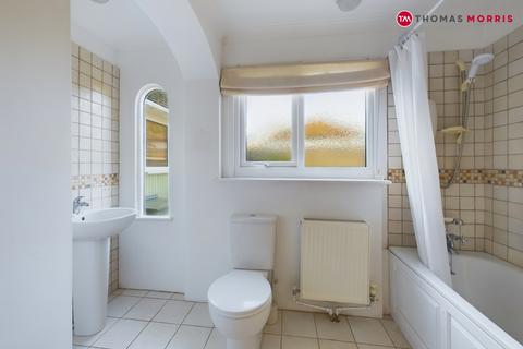24 Brockholt Road, Caxton, Cambridge, CB23 3PR