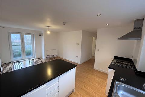 2 bedroom flat to rent, Heath Hill, Telford TF4