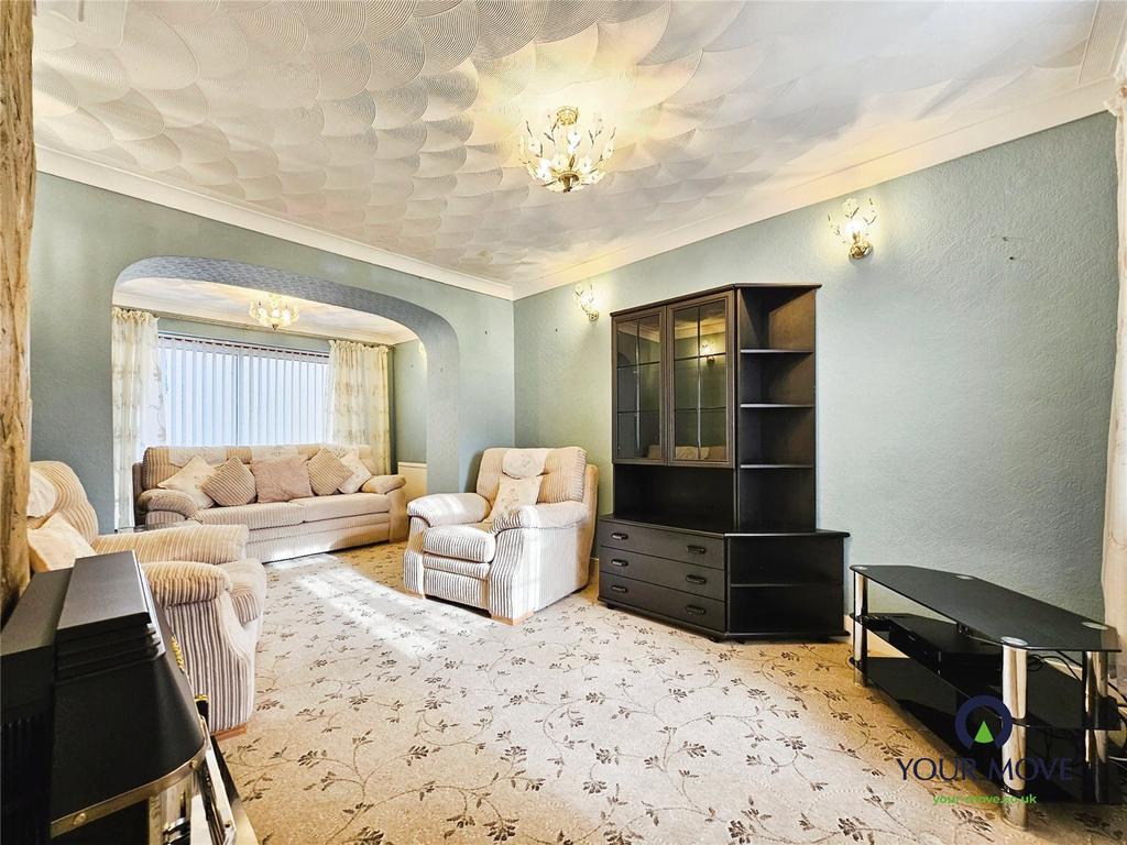 Lounge/Dining Room