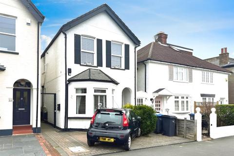 1 bedroom flat for sale, Douglas Road, Surbiton KT6