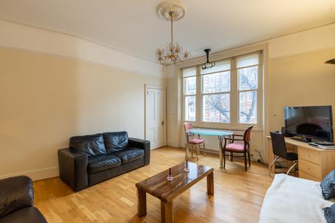 2 bedroom apartment to rent, Redcliffe Gardens, Chelsea, SW10