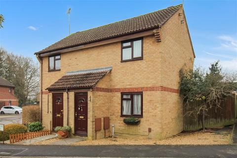 1 bedroom semi-detached house for sale, Buttermere Close, Bordon