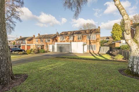 5 bedroom detached house for sale, Appleton Avenue, Stourbridge, DY8 2JZ