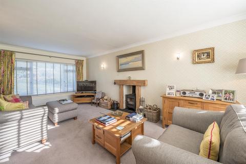 5 Appleton Avenue, Stourbridge, DY8 2JZ