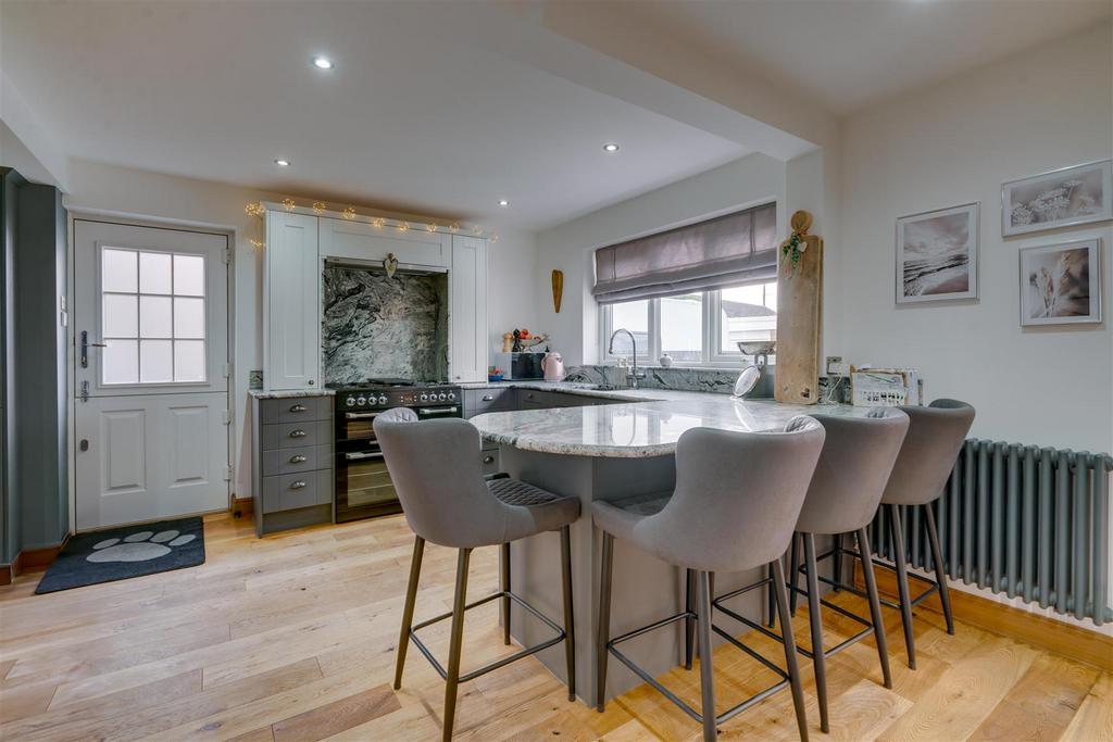 Breakfast Kitchen