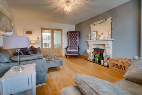 70 Flash Lane, Bramley, Rotherham, S66 1TY