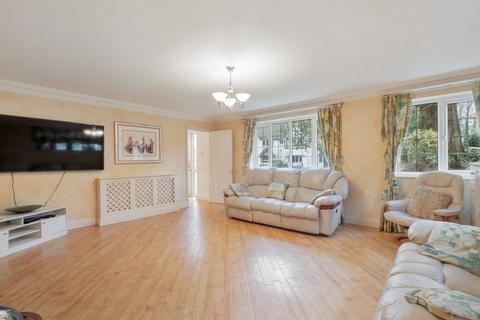 5 bedroom detached house for sale, Cageswood Drive, Farnham Common SL2