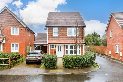 3 bedroom detached house for sale, Braeburn Way, Coxheath, Maidstone, Kent