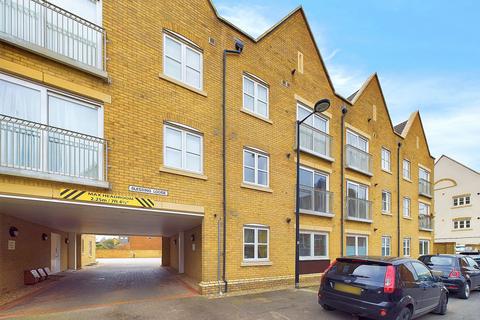 2 bedroom apartment for sale, Britannia Avenue, Shoreham by Sea