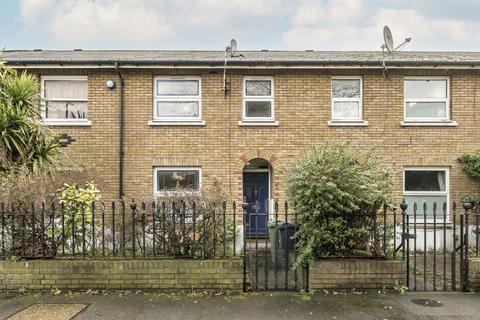 2 bedroom terraced house to rent, Foxley Road, London SW9