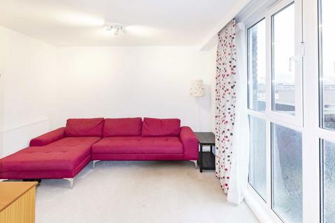 2 bedroom flat to rent, Hotspur Street, London SE11