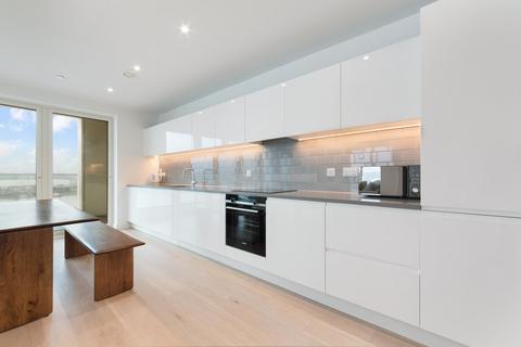 3 bedroom apartment for sale, Carrick House, Royal Wharf,  London, E16