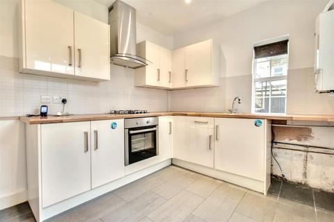 3 bedroom house for sale, Lansdowne Road, Worthing