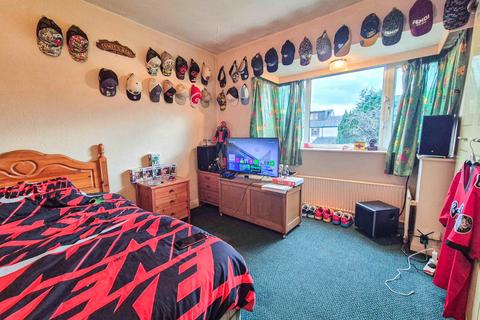 11 Beech Hill Road, Grasscroft, Oldham, OL4 4DR