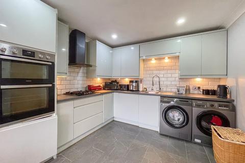 2 bedroom terraced house for sale, Arthur Street, Gravesend, Kent, DA11