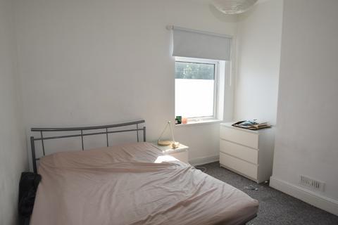 15 Darnley Street, Stoke-on-trent, ST4 2BH