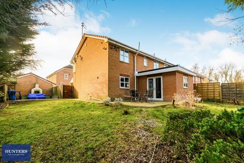 5 bedroom semi-detached house for sale, Hazelhurst Drive, Middleton M24