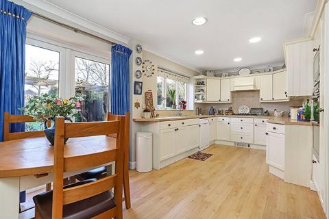 4 bedroom detached house for sale, Maurys Lane, West Wellow, Romsey, Hampshire, SO51