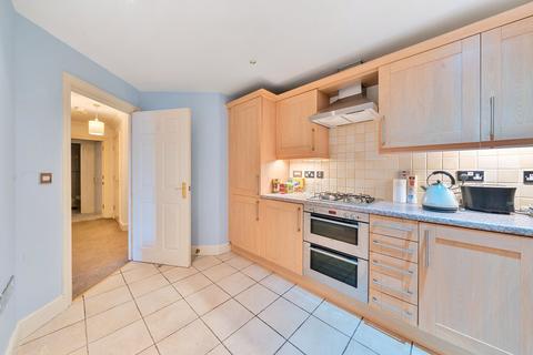 2 bedroom flat for sale, Portmore Park Road, Weybridge, KT13