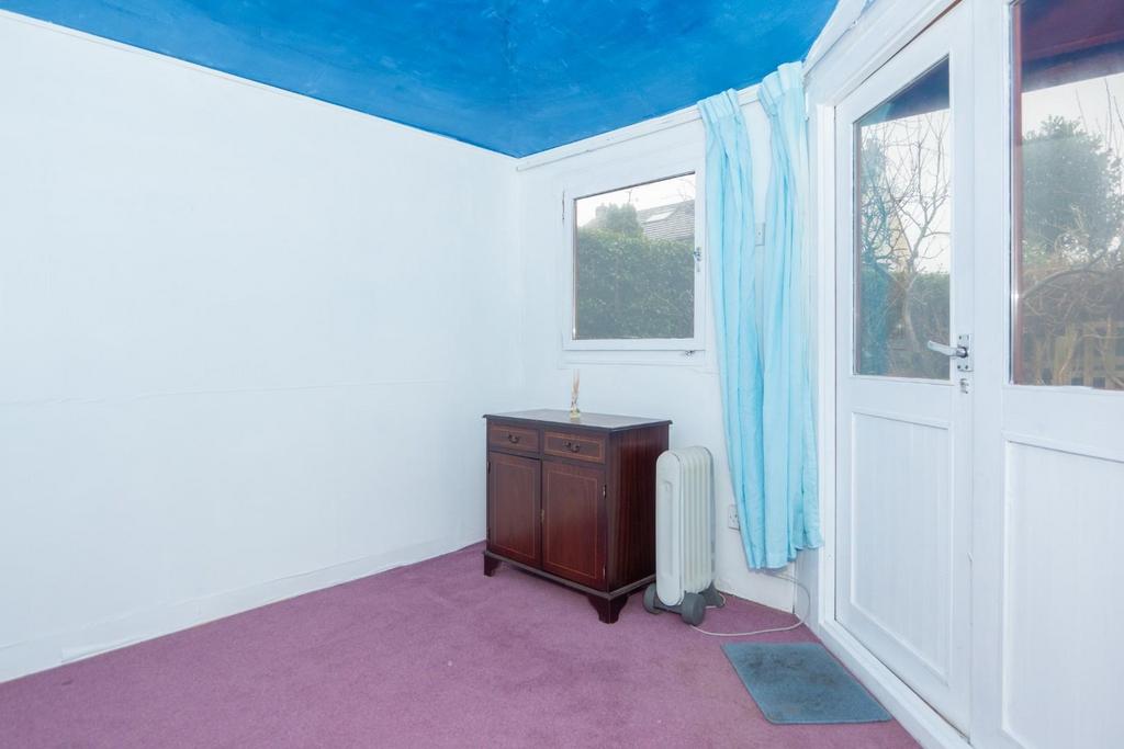 Garden room